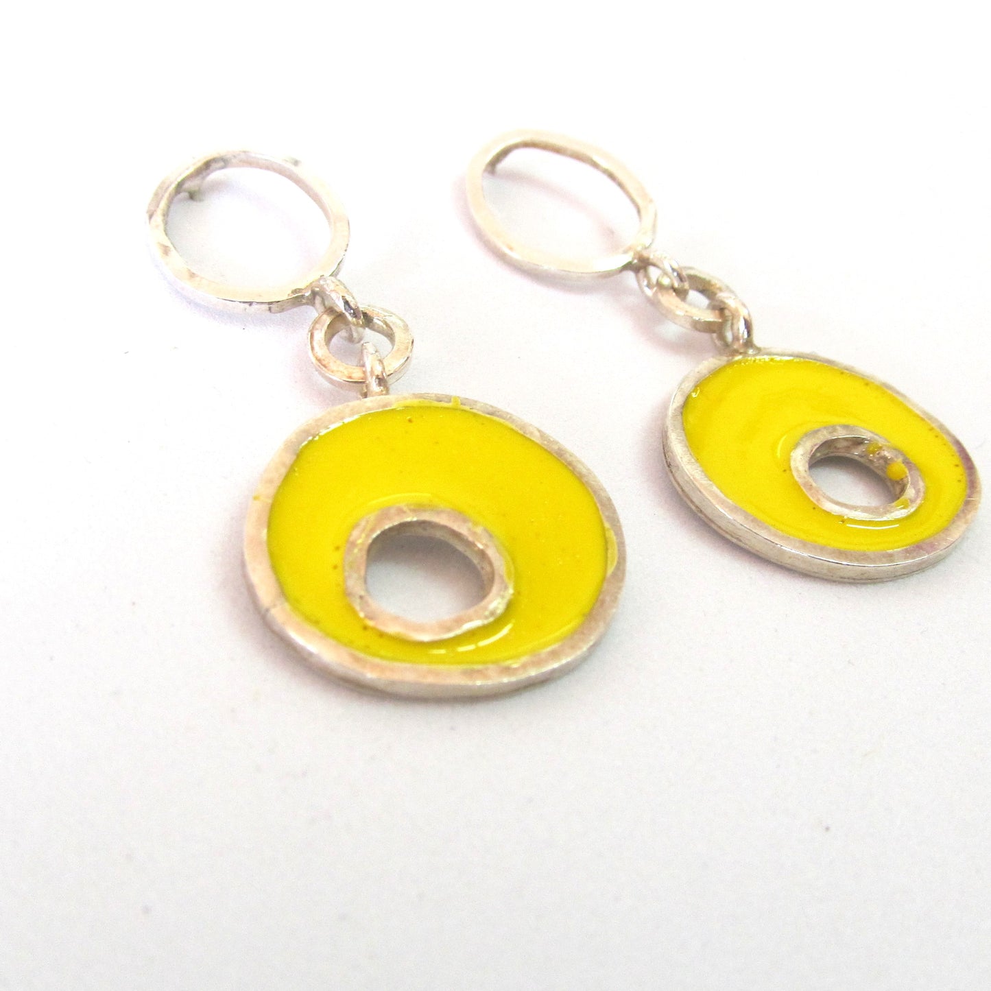 Circle earrings